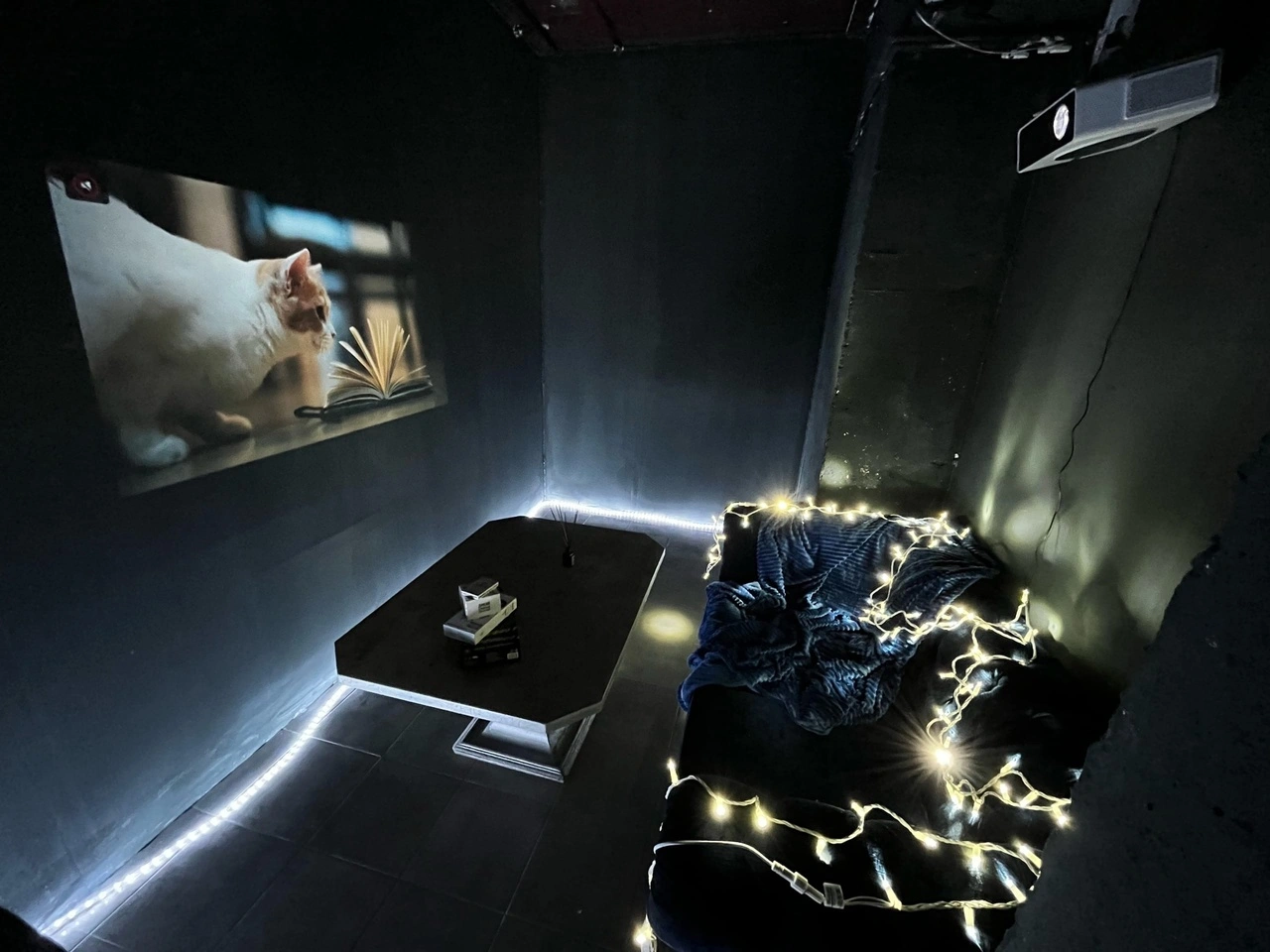 Приватный зал в Cloud Loft 