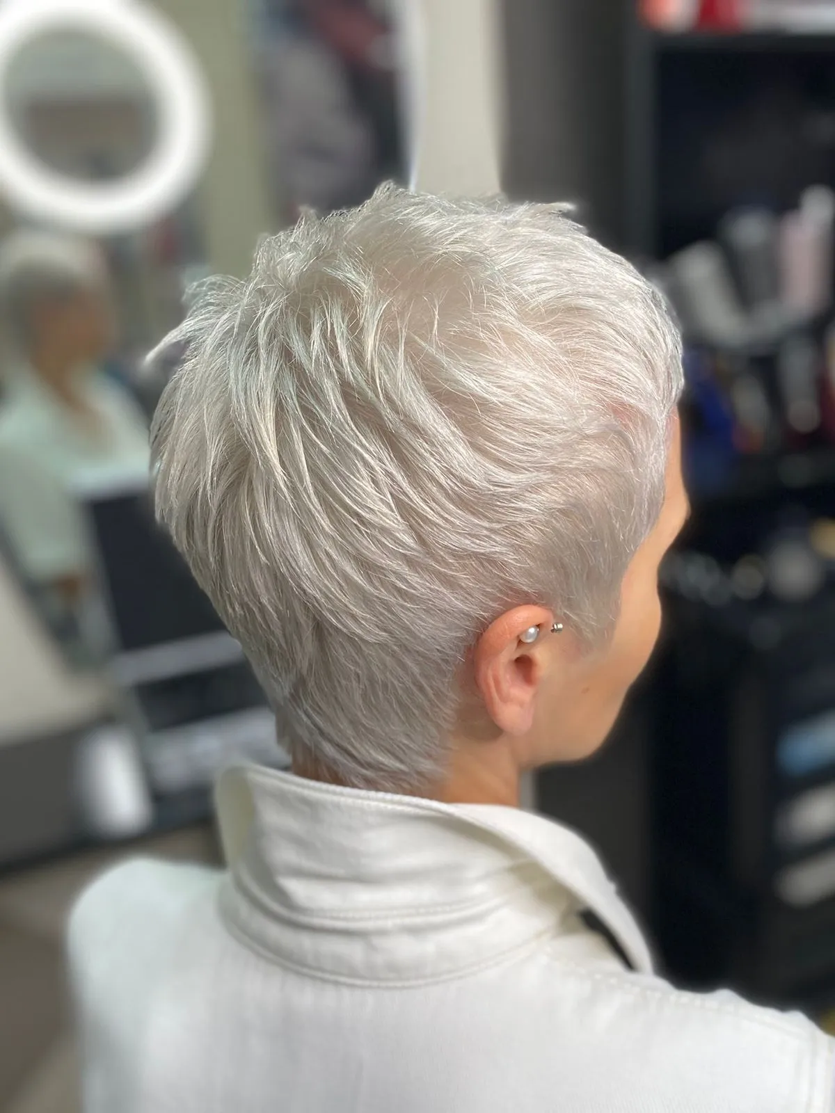 Блондирование коротких волос 